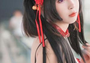 “雯粥粥i的短裤，看来我得再忽略一条清单了。”观看原图，努力振作却又无从下手。